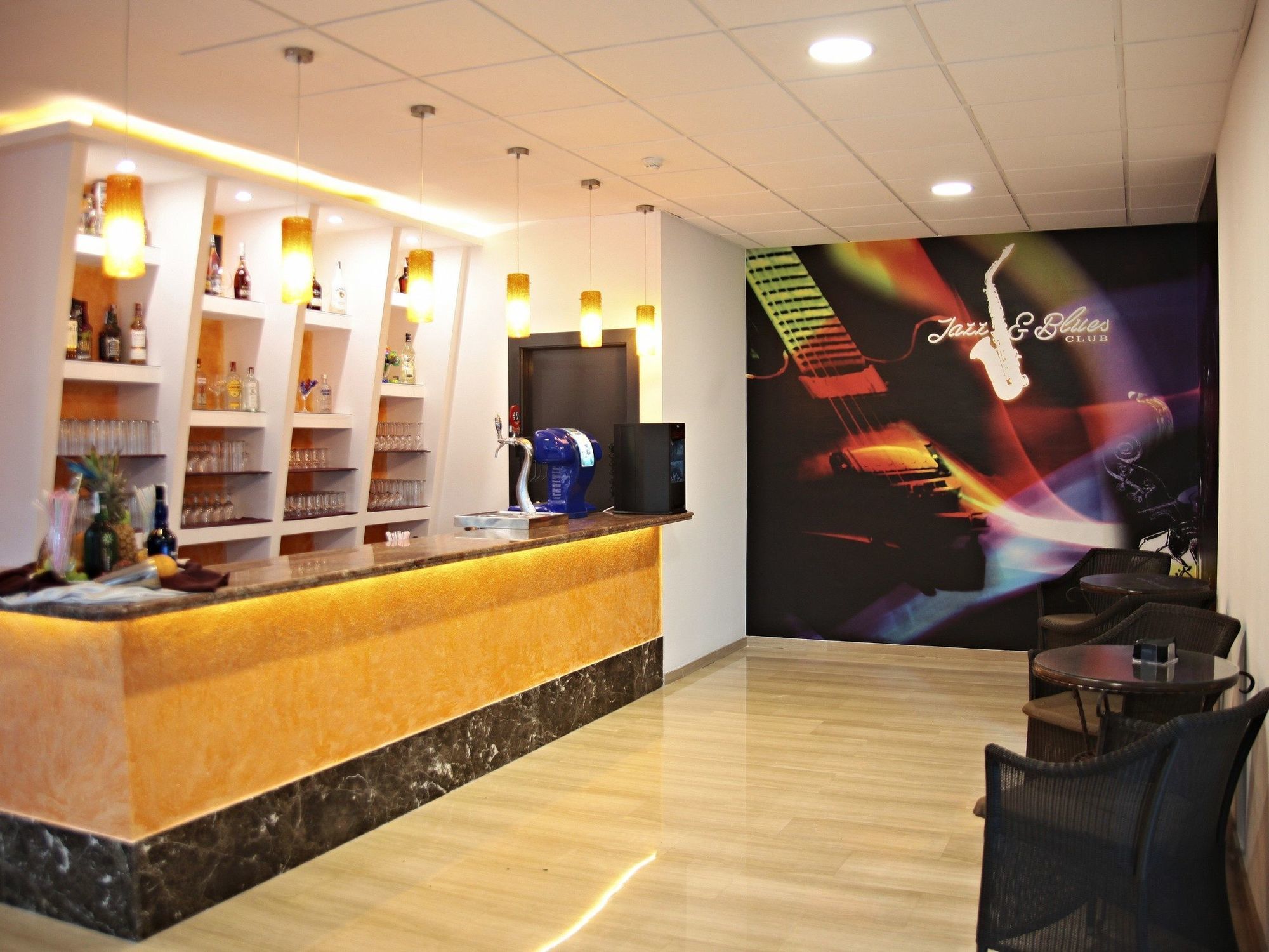 Sandos Benidorm Suites (Adults Only) Экстерьер фото